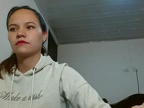 yarafuckass online show from 02-12-26, 08:52