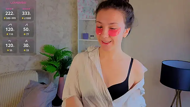 GiseleLamos online show from 11-28-25, 03:50