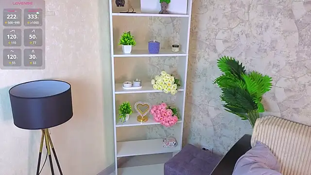 GiseleLamos online show from 10-25-25, 03:06