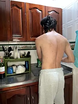 Snapshot of AlexanderHall chatting on 10-19-25, 07:16 AlexanderHall online show from 10-19-25, 07:16