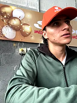 Snapshot of AlexanderHall chatting on 10-08-25, 04:19 AlexanderHall online show from 10-08-25, 04:19