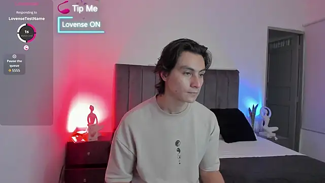 Snapshot of AlexanderHall chatting on 09-14-25, 07:58 AlexanderHall online show from 09-14-25, 07:58