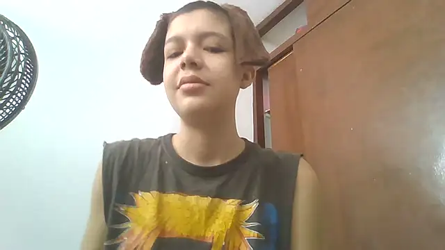 Snapshot of MorganKink chatting on 10-04-25, 03:35 MorganKink online show from 10-04-25, 03:35