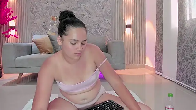 karlie small online show from 03-04-26, 07:32