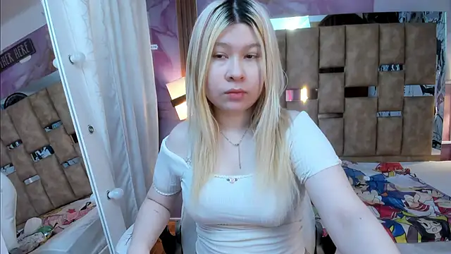 Melody Lolii online show from 12-20-25, 06:00