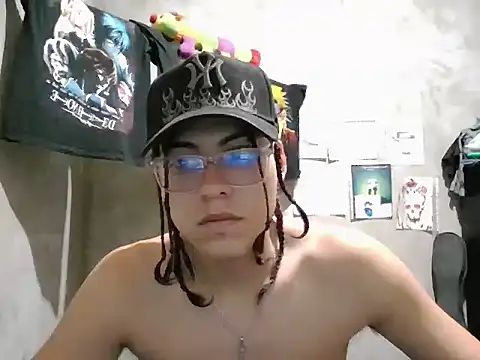 dirty model online show from 07-08-26, 10:38