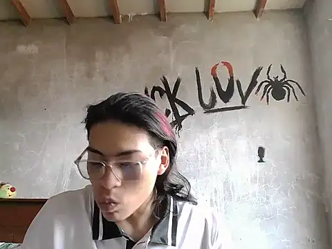 dirty model online show from 04-07-26, 07:37