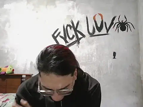 dirty model online show from 03-23-26, 11:21