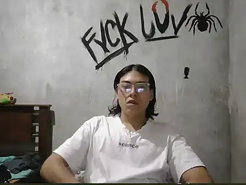 dirty model online show from 03-28-26, 05:41