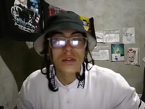 Snapshot of dirty_model chatting on 05-09-26, 04:49 dirty model online show from 05-09-26, 04:49