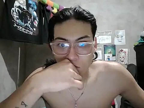 dirty model online show from 06-24-26, 10:51