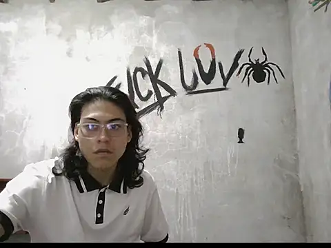 dirty model online show from 04-07-26, 07:32