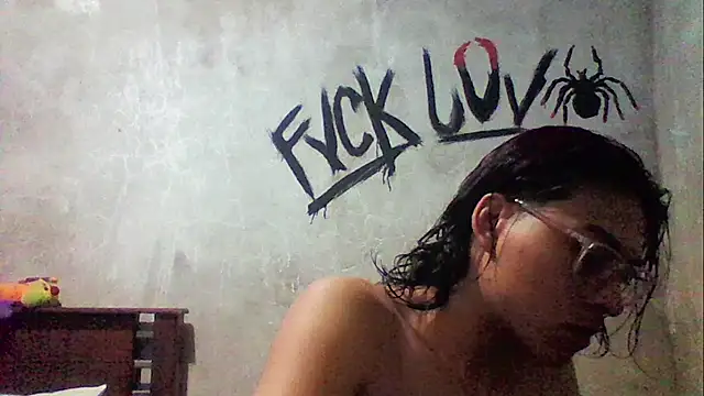 dirty model online show from 12-01-25, 05:41