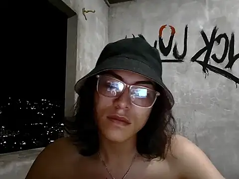 Snapshot of dirty_model chatting on 05-06-26, 02:59 dirty model online show from 05-06-26, 02:59