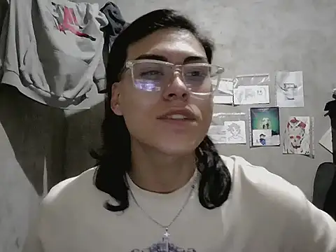 dirty model online show from 04-18-26, 01:19