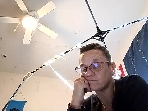 PremiumKitty online show from 10-26-25, 09:15