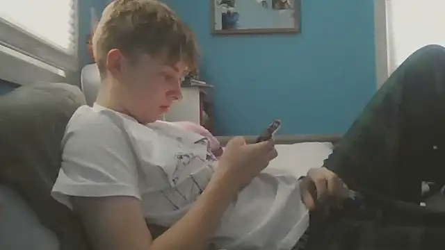 Liam axel35 online show from 12-05-25, 08:28