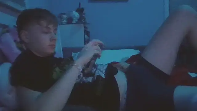 Liam axel35 online show from 11-17-25, 01:09