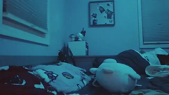 Liam axel35 online show from 09-15-25, 01:17