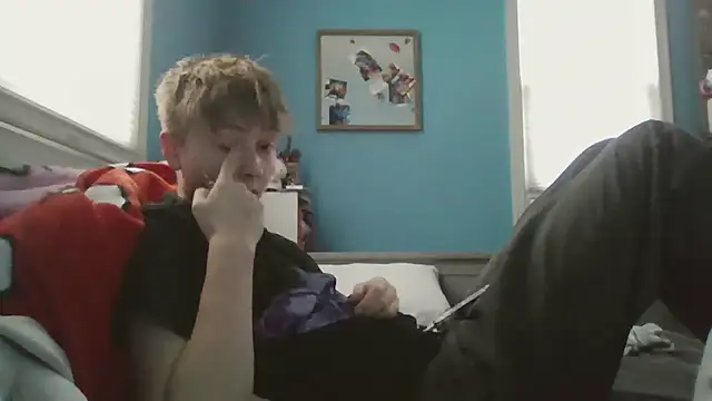 Liam axel35 online show from 12-15-25, 08:47