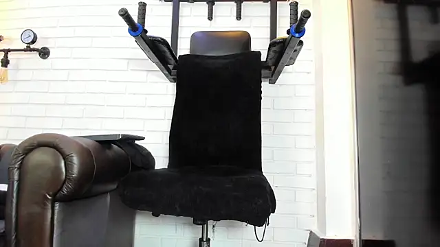 ItaloMoore online show from 02-11-26, 11:21