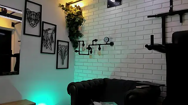 ItaloMoore online show from 01-07-26, 07:30