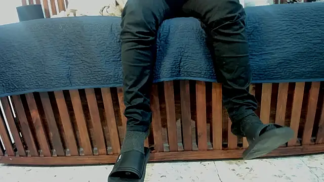 ItaloMoore online show from 04-02-26, 12:34