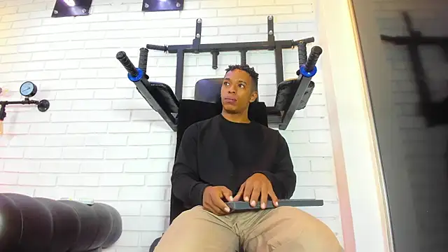 ItaloMoore online show from 12-03-25, 12:15