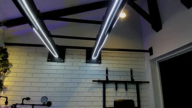 ItaloMoore online show from 10-25-25, 11:53