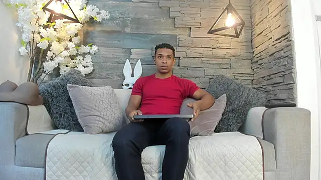 ItaloMoore online show from 10-12-25, 12:06