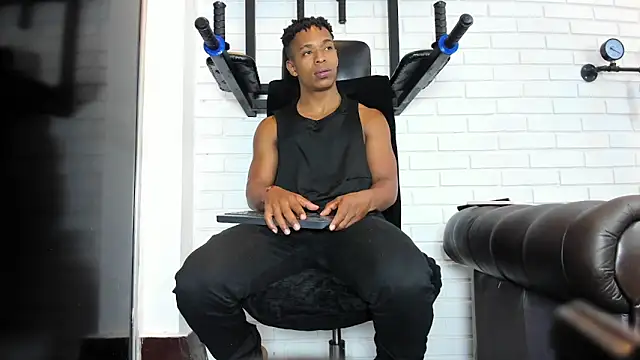 ItaloMoore online show from 03-27-26, 01:01