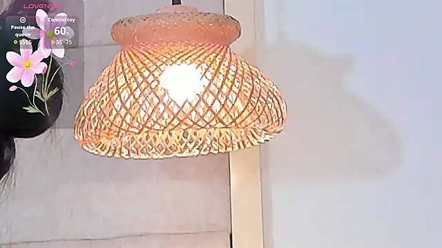 VioletHilton online show from 11-04-25, 07:17