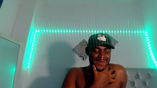 eebony stallion online show from 01-14-26, 11:19