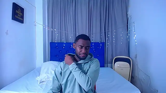 eebony stallion online show from 01-13-26, 02:37