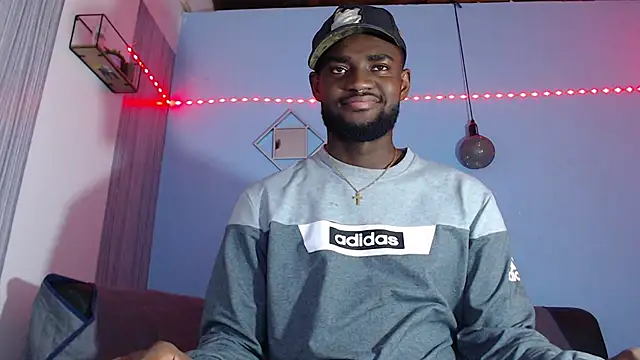 eebony stallion online show from 03-12-26, 08:35