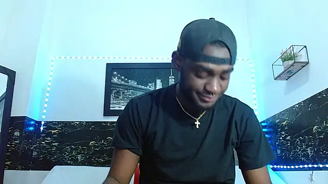 Snapshot of eebony_stallion chatting on 10-02-25, 03:10 eebony stallion online show from 10-02-25, 03:10