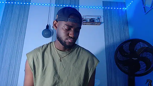 Snapshot of eebony_stallion chatting on 02-20-26, 03:14 eebony stallion online show from 02-20-26, 03:14