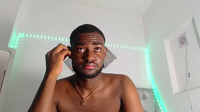 eebony stallion online show from 01-06-26, 06:28