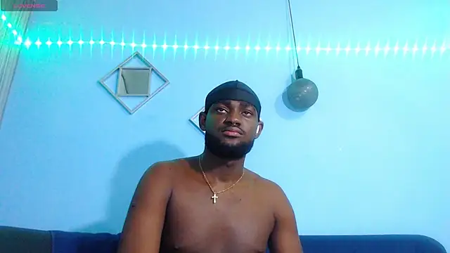 Snapshot of eebony_stallion chatting on 05-16-26, 10:36 eebony stallion online show from 05-16-26, 10:36