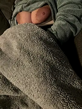 velma227 online show from 11-23-25, 02:10