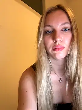 bbysonia online show from 10-23-25, 08:29