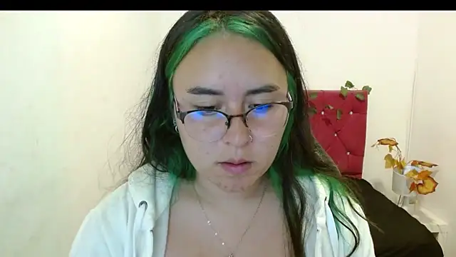 SashaGrey   online show from 10-14-25, 12:00