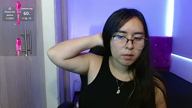 SashaGrey   online show from 09-10-25, 12:59