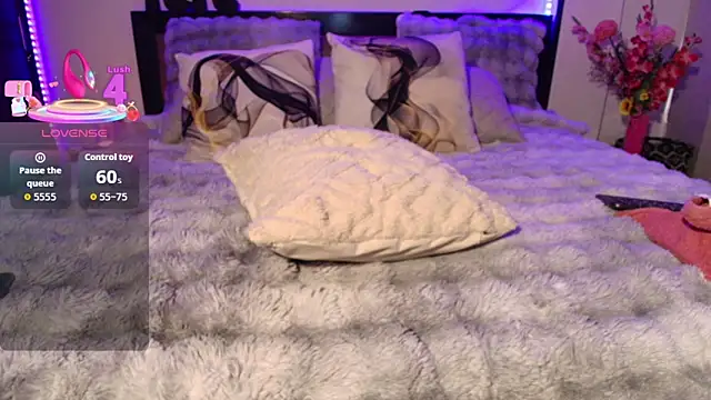 kattaleya14 online show from 10-31-25, 11:29