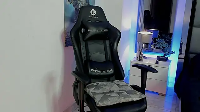 Snapshot of Dash_Bukoski chatting on 02-05-26, 04:47 Dash Bukoski online show from 02-05-26, 04:47