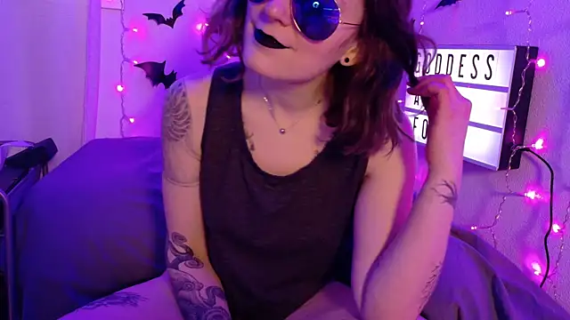 mistressannafoxx online show from 04-21-26, 01:42