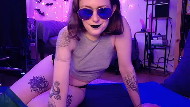 mistressannafoxx online show from 04-15-26, 12:16