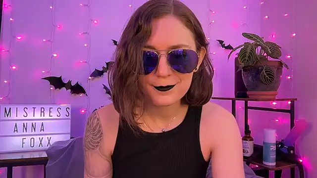 mistressannafoxx online show from 11-14-25, 10:13