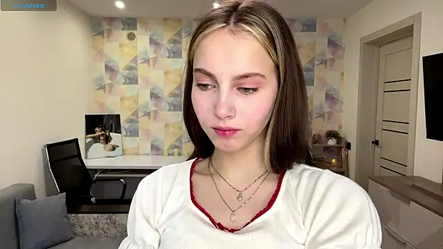 NylaNadler online show from 02-09-26, 06:11