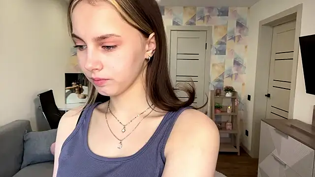 NylaNadler online show from 02-17-26, 06:11